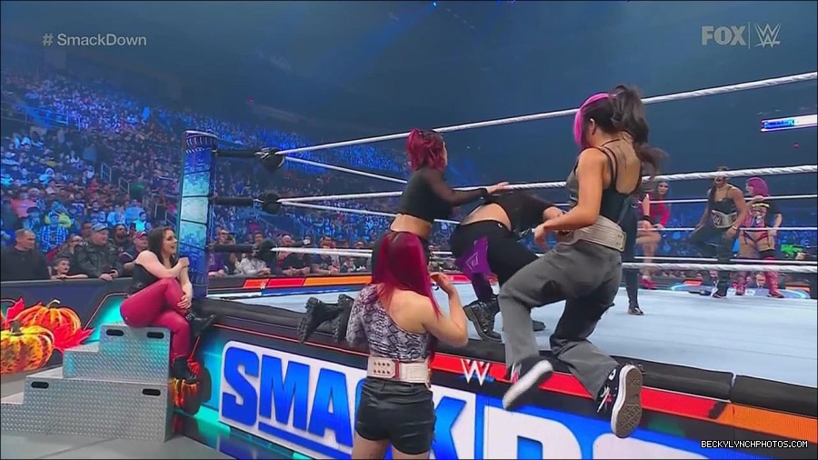WWE_Friday_Night_SmackDown_2022_11_25_720p_HDTV_x264-NWCHD_mp4_000260159.jpg