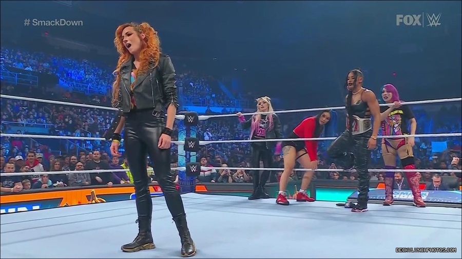 WWE_Friday_Night_SmackDown_2022_11_25_720p_HDTV_x264-NWCHD_mp4_000261361.jpg