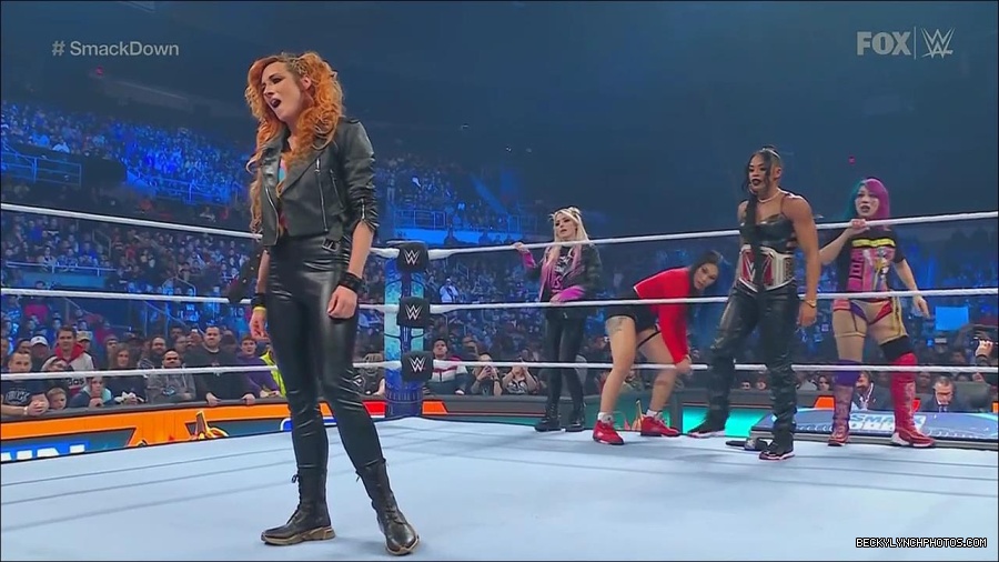 WWE_Friday_Night_SmackDown_2022_11_25_720p_HDTV_x264-NWCHD_mp4_000261761.jpg