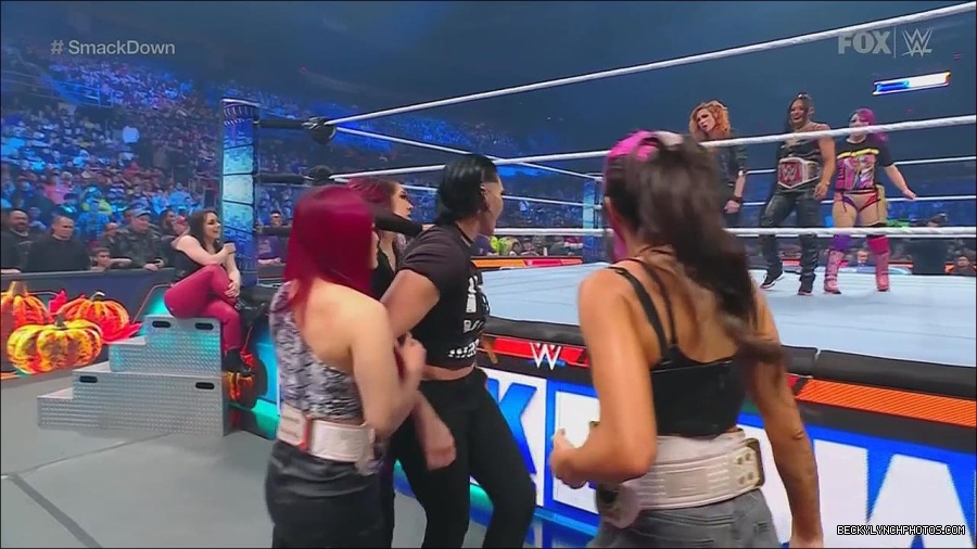 WWE_Friday_Night_SmackDown_2022_11_25_720p_HDTV_x264-NWCHD_mp4_000264964.jpg