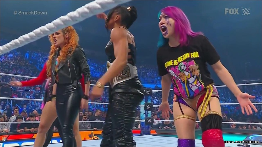 WWE_Friday_Night_SmackDown_2022_11_25_720p_HDTV_x264-NWCHD_mp4_000268968.jpg