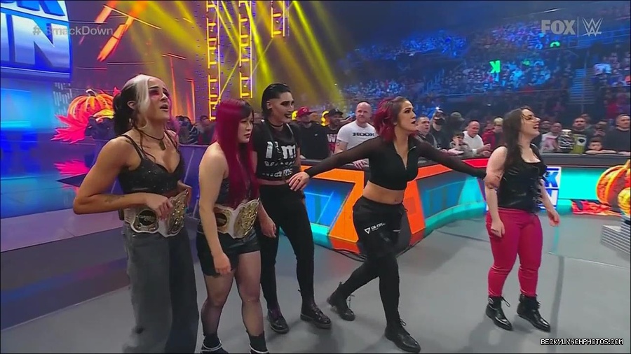 WWE_Friday_Night_SmackDown_2022_11_25_720p_HDTV_x264-NWCHD_mp4_000270570.jpg