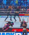 WWE_Friday_Night_SmackDown_2022_11_25_720p_HDTV_x264-NWCHD_mp4_000205305.jpg
