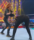 WWE_Friday_Night_SmackDown_2022_11_25_720p_HDTV_x264-NWCHD_mp4_000210910.jpg