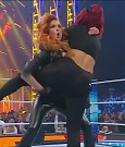 WWE_Friday_Night_SmackDown_2022_11_25_720p_HDTV_x264-NWCHD_mp4_000214914.jpg