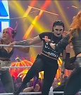 WWE_Friday_Night_SmackDown_2022_11_25_720p_HDTV_x264-NWCHD_mp4_000254954.jpg