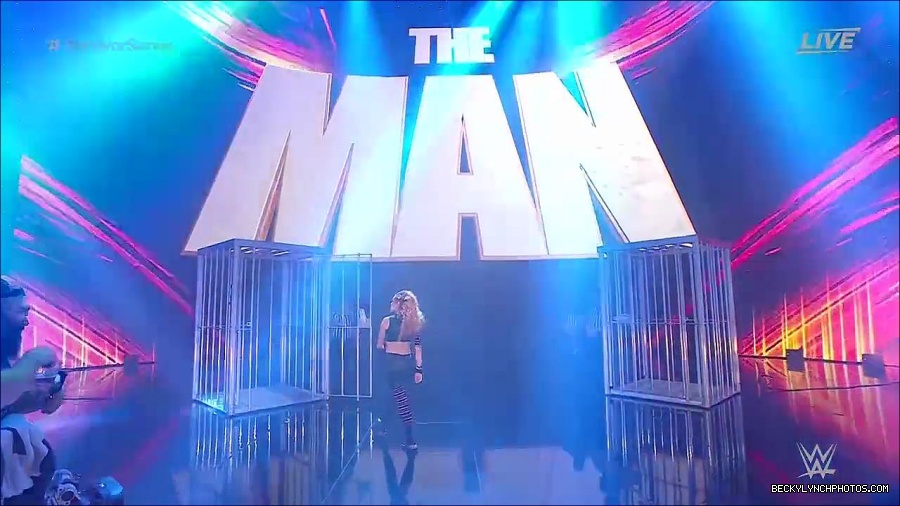 WWE_Survivor_Series_WarGames_2022_720p_WEB_h264-HEEL_mp4_000372291.jpg