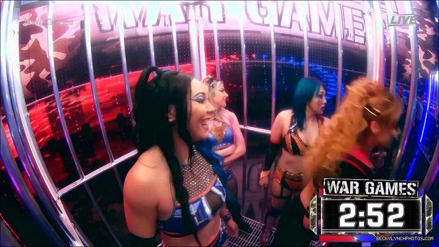 WWE_Survivor_Series_WarGames_2022_720p_WEB_h264-HEEL_mp4_000823024.jpg