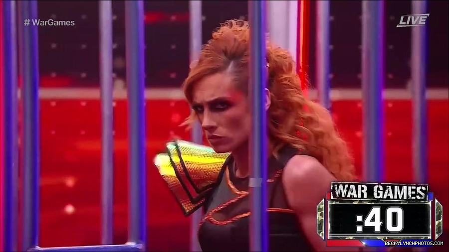 WWE_Survivor_Series_WarGames_2022_720p_WEB_h264-HEEL_mp4_002300991.jpg
