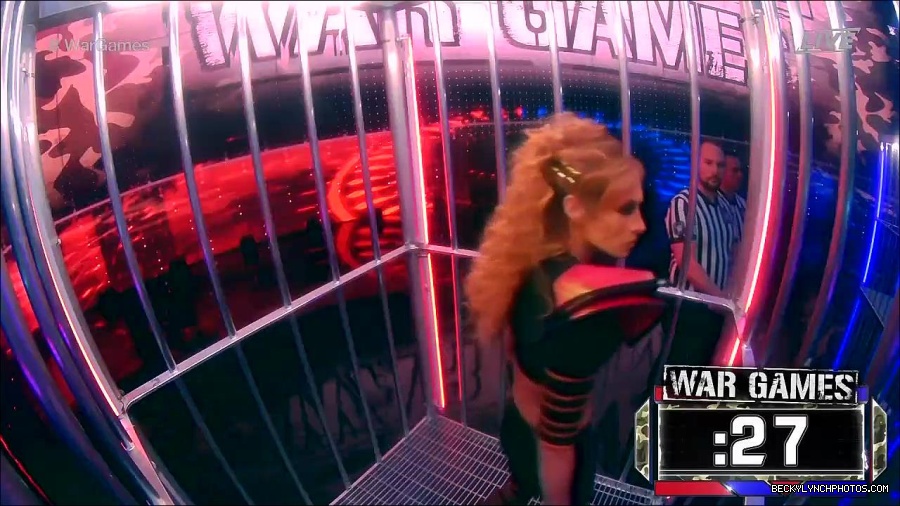 WWE_Survivor_Series_WarGames_2022_720p_WEB_h264-HEEL_mp4_002314191.jpg