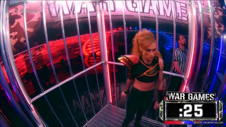 WWE_Survivor_Series_WarGames_2022_720p_WEB_h264-HEEL_mp4_002315391.jpg
