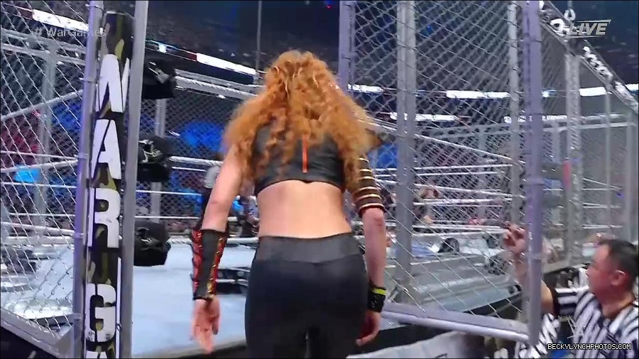 WWE_Survivor_Series_WarGames_2022_720p_WEB_h264-HEEL_mp4_002346991.jpg