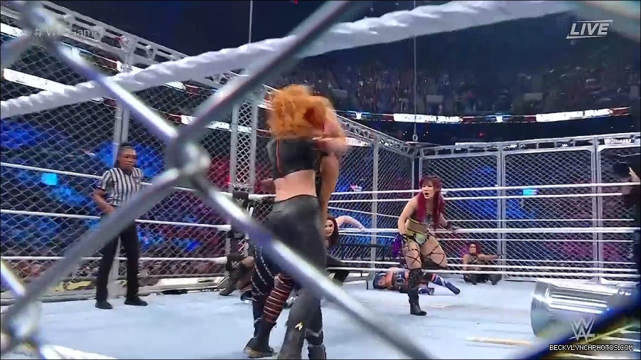 WWE_Survivor_Series_WarGames_2022_720p_WEB_h264-HEEL_mp4_002358991.jpg
