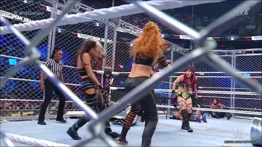 WWE_Survivor_Series_WarGames_2022_720p_WEB_h264-HEEL_mp4_002360191.jpg