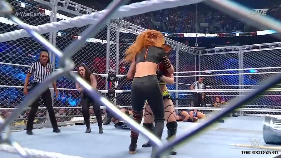 WWE_Survivor_Series_WarGames_2022_720p_WEB_h264-HEEL_mp4_002369791.jpg