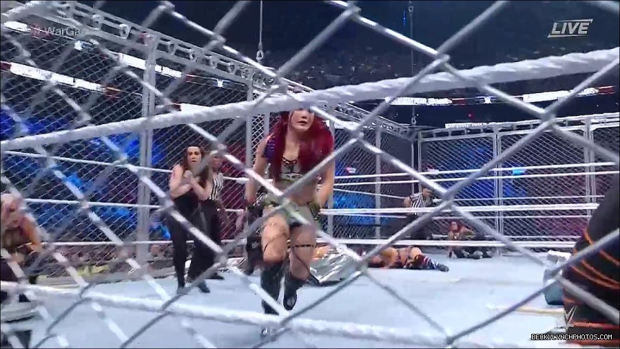 WWE_Survivor_Series_WarGames_2022_720p_WEB_h264-HEEL_mp4_002372191.jpg
