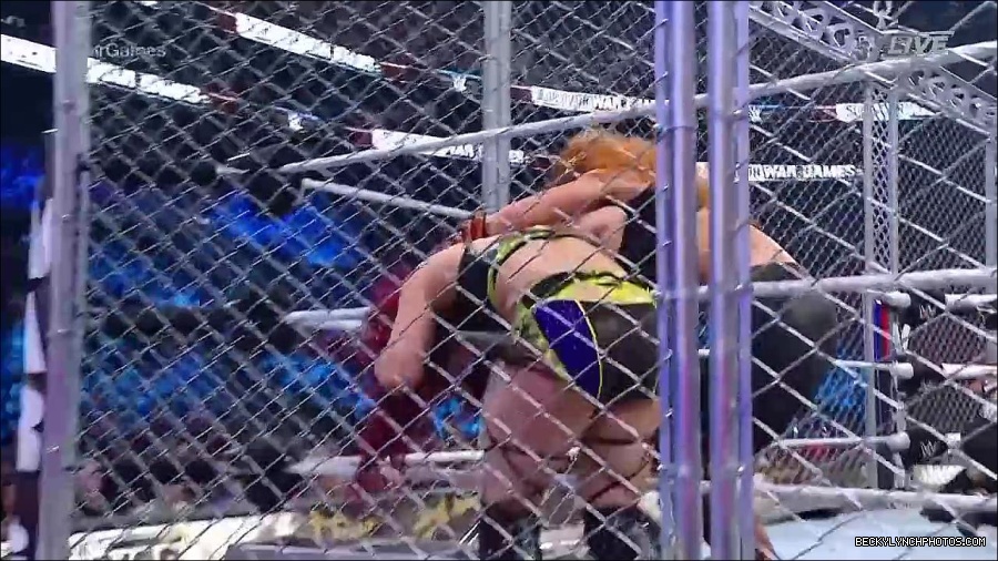 WWE_Survivor_Series_WarGames_2022_720p_WEB_h264-HEEL_mp4_002398191.jpg