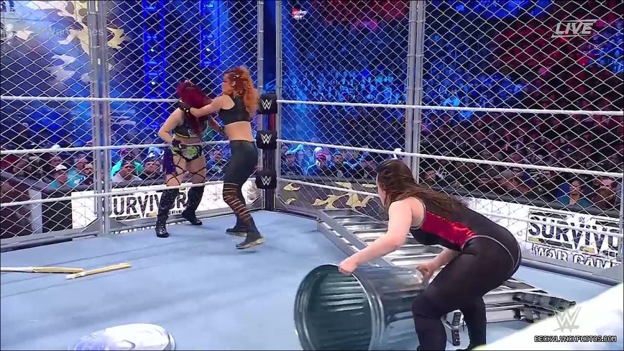 WWE_Survivor_Series_WarGames_2022_720p_WEB_h264-HEEL_mp4_002406191.jpg