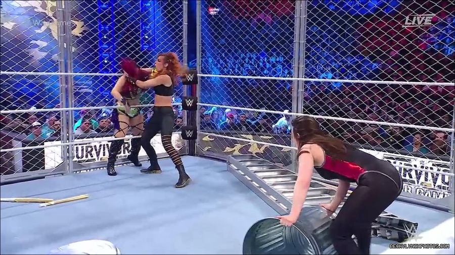 WWE_Survivor_Series_WarGames_2022_720p_WEB_h264-HEEL_mp4_002406991.jpg
