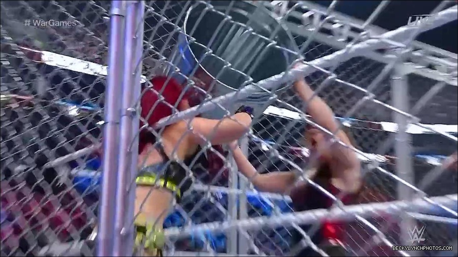 WWE_Survivor_Series_WarGames_2022_720p_WEB_h264-HEEL_mp4_002411791.jpg