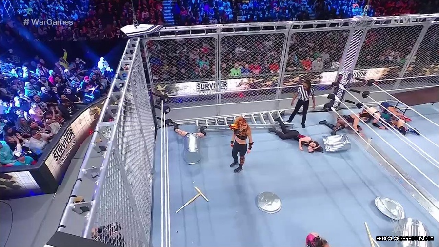 WWE_Survivor_Series_WarGames_2022_720p_WEB_h264-HEEL_mp4_002439791.jpg
