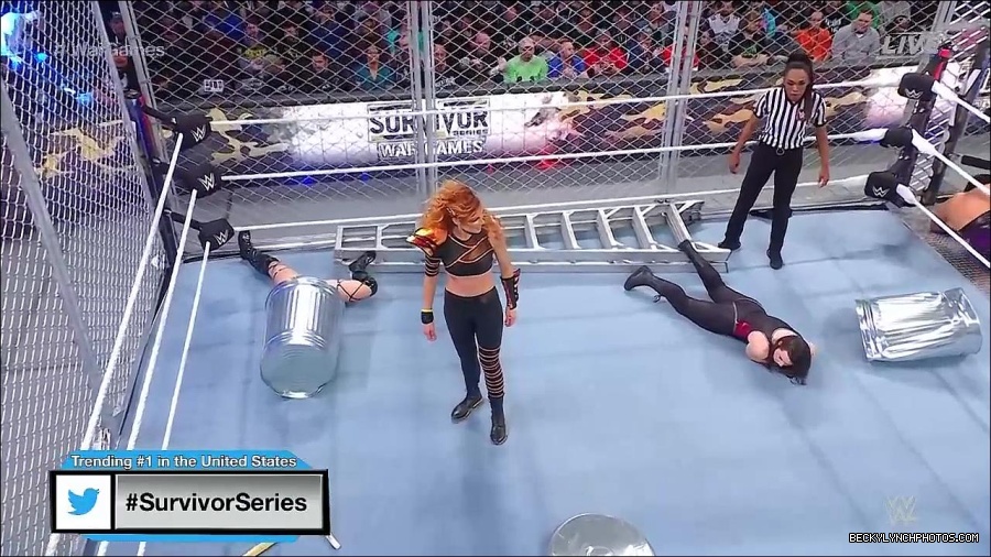 WWE_Survivor_Series_WarGames_2022_720p_WEB_h264-HEEL_mp4_002444591.jpg