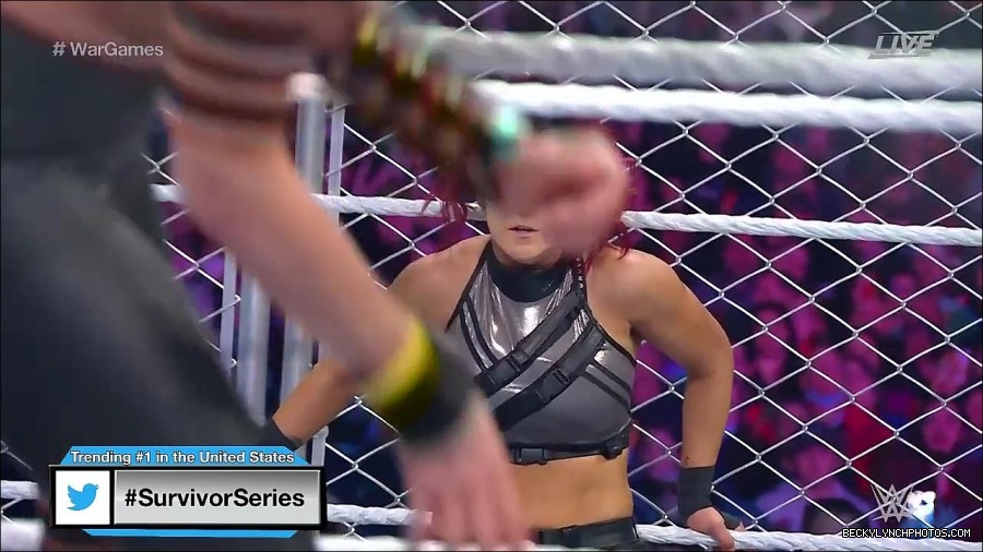 WWE_Survivor_Series_WarGames_2022_720p_WEB_h264-HEEL_mp4_002453391.jpg