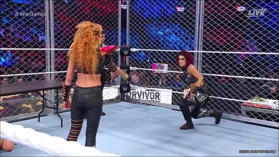 WWE_Survivor_Series_WarGames_2022_720p_WEB_h264-HEEL_mp4_002468591.jpg