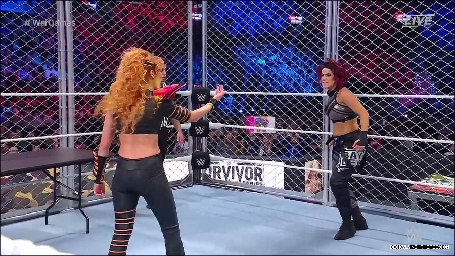 WWE_Survivor_Series_WarGames_2022_720p_WEB_h264-HEEL_mp4_002470591.jpg