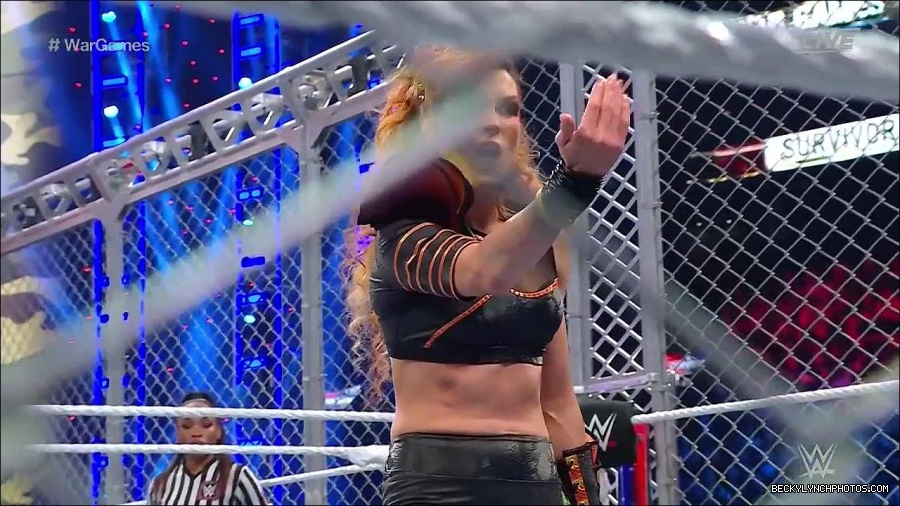 WWE_Survivor_Series_WarGames_2022_720p_WEB_h264-HEEL_mp4_002472191.jpg