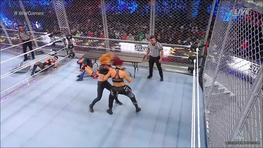 WWE_Survivor_Series_WarGames_2022_720p_WEB_h264-HEEL_mp4_002475391.jpg