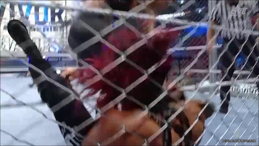 WWE_Survivor_Series_WarGames_2022_720p_WEB_h264-HEEL_mp4_002490991.jpg
