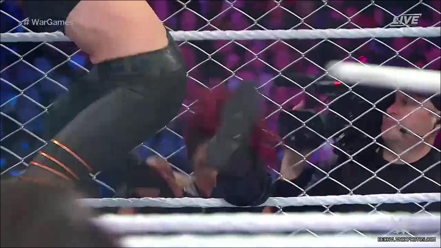 WWE_Survivor_Series_WarGames_2022_720p_WEB_h264-HEEL_mp4_002491391.jpg