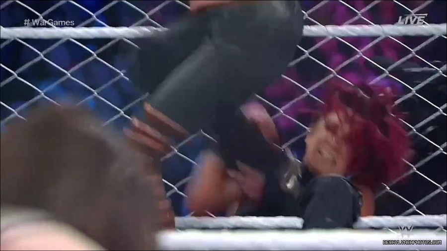 WWE_Survivor_Series_WarGames_2022_720p_WEB_h264-HEEL_mp4_002492191.jpg
