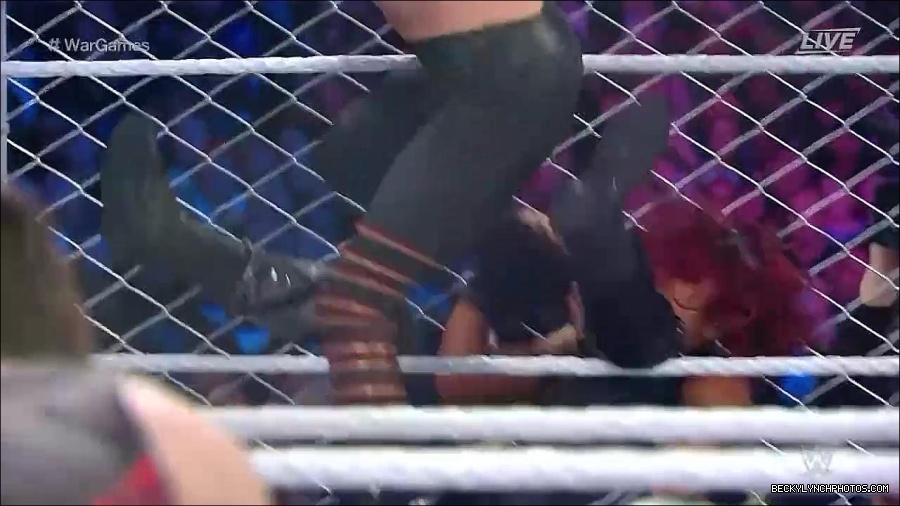 WWE_Survivor_Series_WarGames_2022_720p_WEB_h264-HEEL_mp4_002493391.jpg