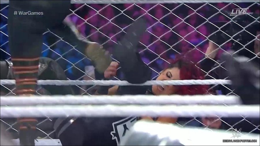 WWE_Survivor_Series_WarGames_2022_720p_WEB_h264-HEEL_mp4_002494191.jpg