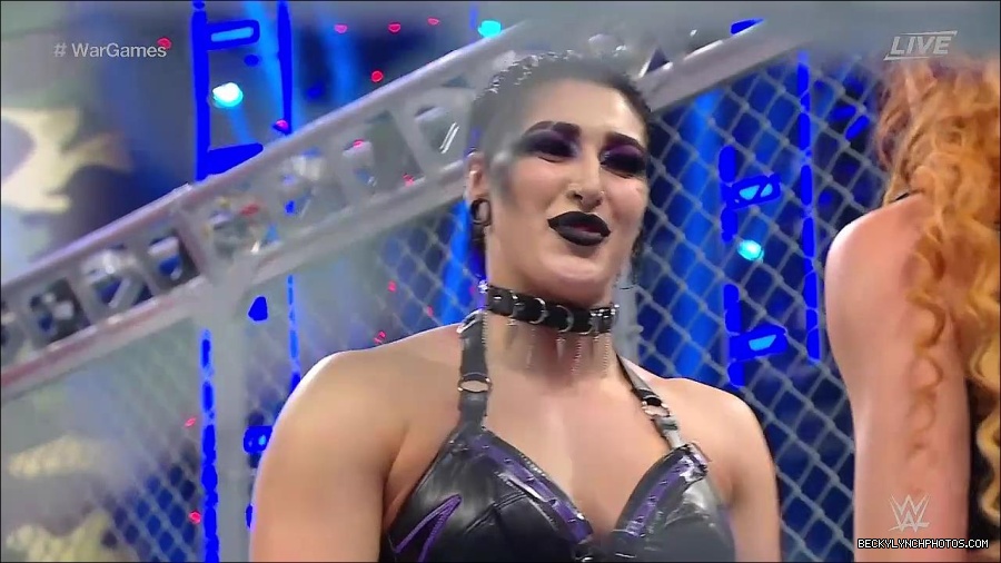 WWE_Survivor_Series_WarGames_2022_720p_WEB_h264-HEEL_mp4_002506591.jpg