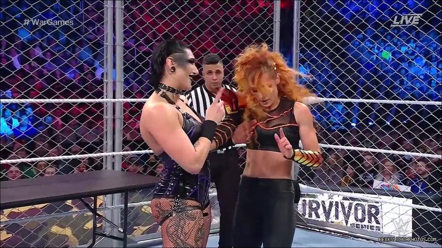 WWE_Survivor_Series_WarGames_2022_720p_WEB_h264-HEEL_mp4_002510991.jpg