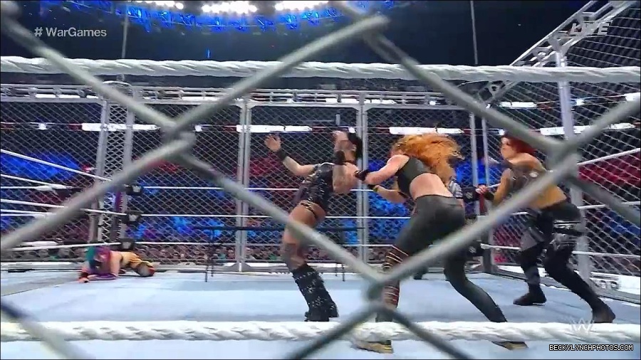 WWE_Survivor_Series_WarGames_2022_720p_WEB_h264-HEEL_mp4_002521791.jpg