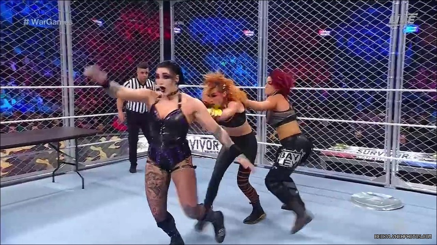 WWE_Survivor_Series_WarGames_2022_720p_WEB_h264-HEEL_mp4_002522591.jpg