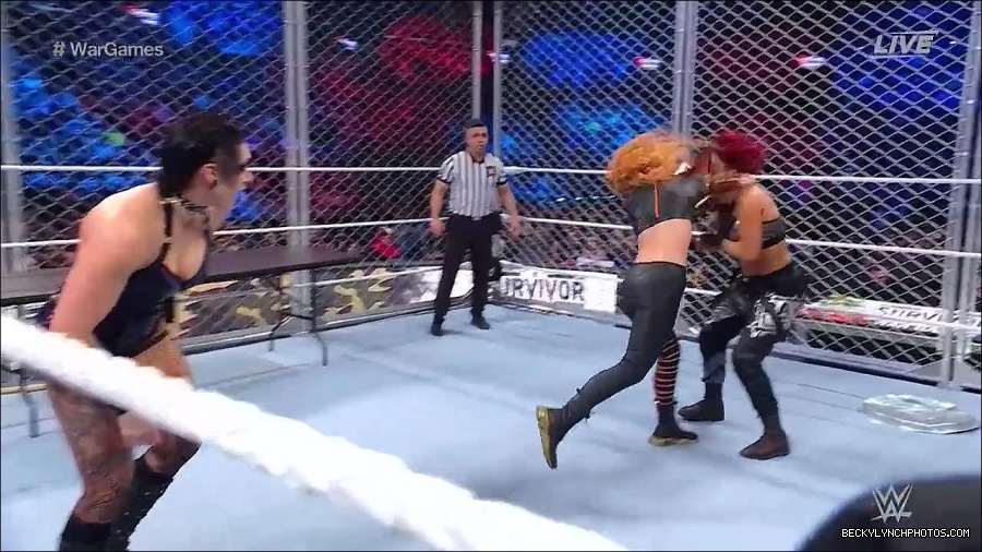 WWE_Survivor_Series_WarGames_2022_720p_WEB_h264-HEEL_mp4_002524191.jpg