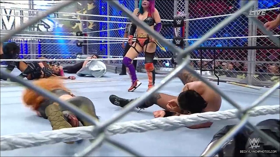 WWE_Survivor_Series_WarGames_2022_720p_WEB_h264-HEEL_mp4_002534191.jpg