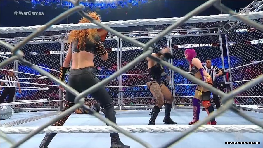 WWE_Survivor_Series_WarGames_2022_720p_WEB_h264-HEEL_mp4_002565791.jpg