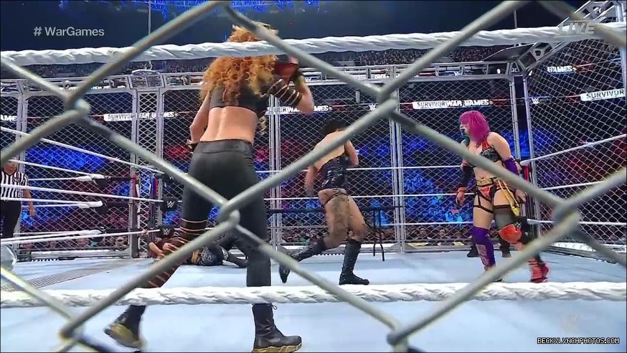 WWE_Survivor_Series_WarGames_2022_720p_WEB_h264-HEEL_mp4_002566591.jpg