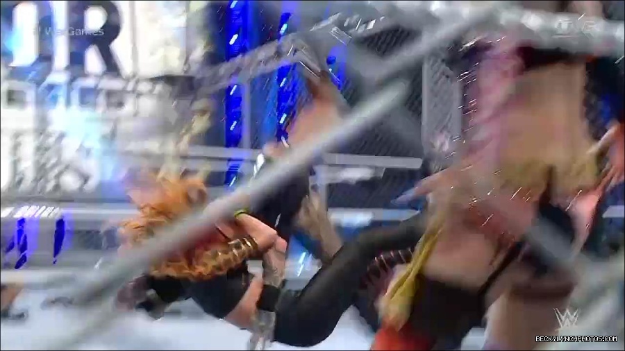 WWE_Survivor_Series_WarGames_2022_720p_WEB_h264-HEEL_mp4_002568991.jpg