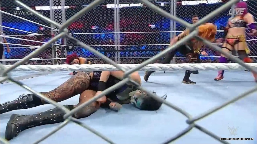 WWE_Survivor_Series_WarGames_2022_720p_WEB_h264-HEEL_mp4_002571391.jpg