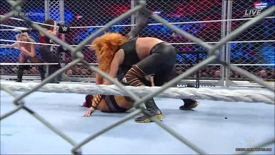 WWE_Survivor_Series_WarGames_2022_720p_WEB_h264-HEEL_mp4_002587391.jpg