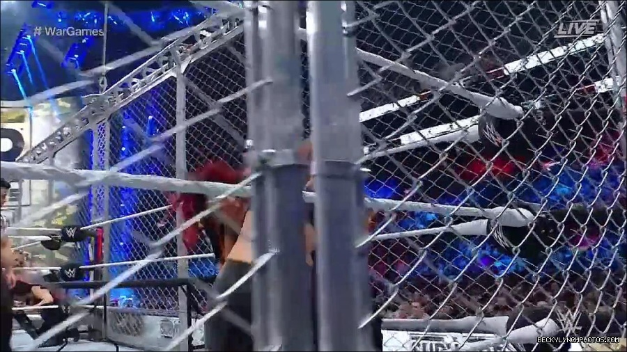 WWE_Survivor_Series_WarGames_2022_720p_WEB_h264-HEEL_mp4_002596591.jpg