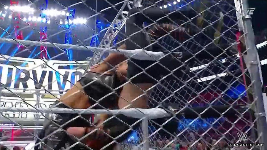 WWE_Survivor_Series_WarGames_2022_720p_WEB_h264-HEEL_mp4_002598591.jpg