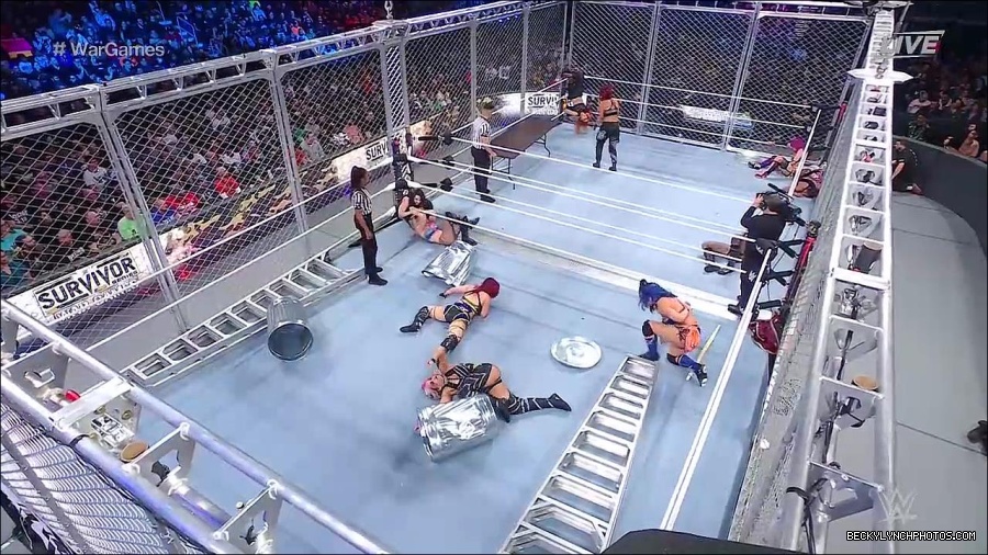 WWE_Survivor_Series_WarGames_2022_720p_WEB_h264-HEEL_mp4_002606991.jpg